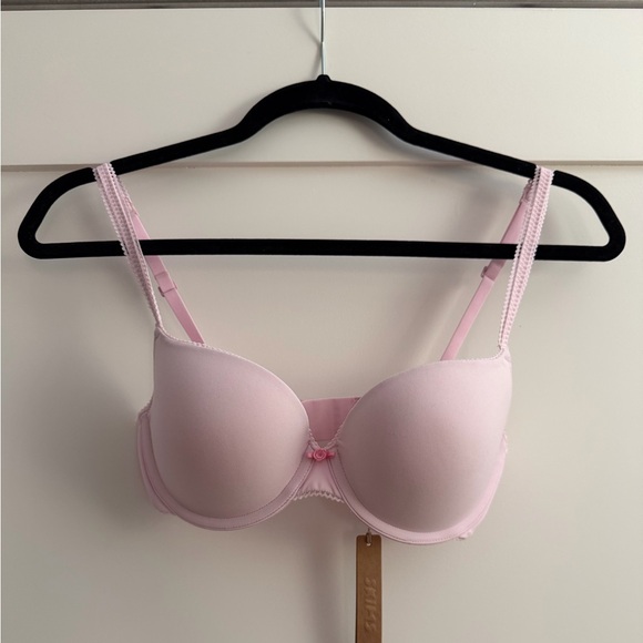 NEW WITH TAGS SKIMS Fits Everybody Picot Push up Bra- color Cherry Blossom (32C) - Picture 3 of 5